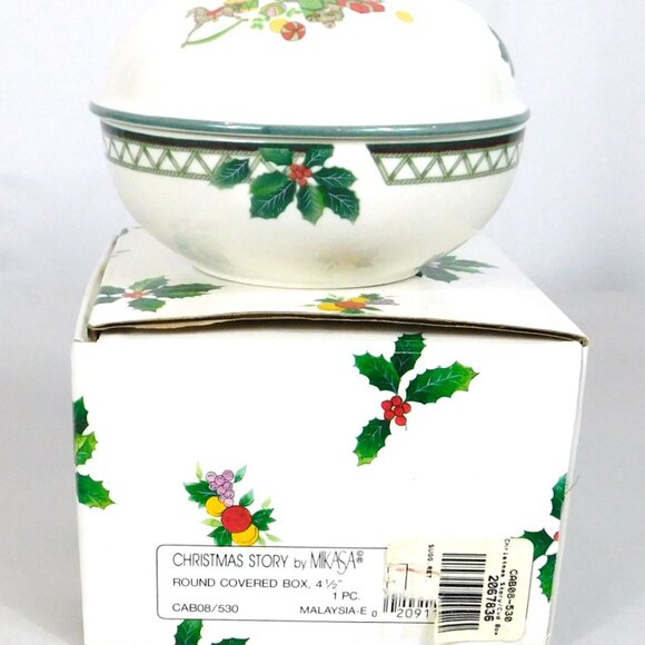 Christmas Story by Mikasa Round Candy Box 4 1/2" Tree Presents Discontinued - Picture 12 of 13